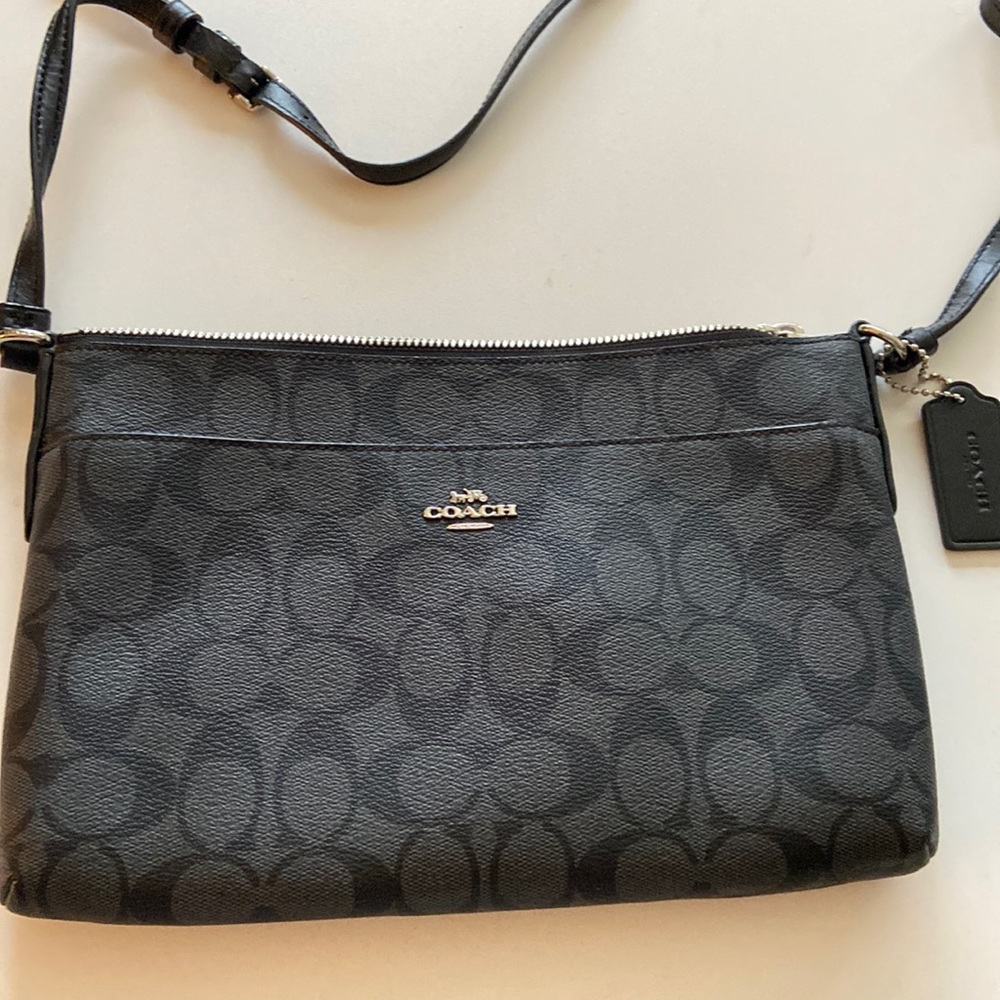 Coach signature black crossbody
